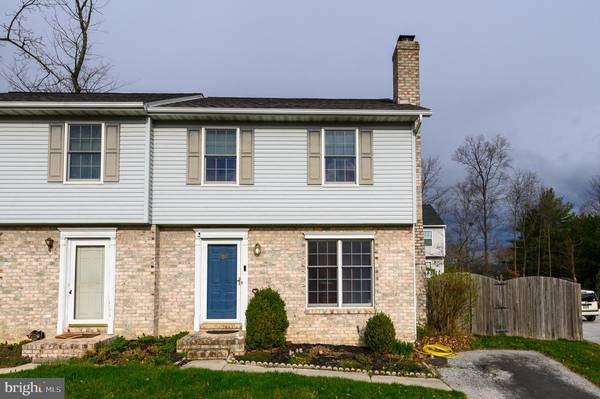 200 MORNINGSTAR CT, Hanover, PA 17331