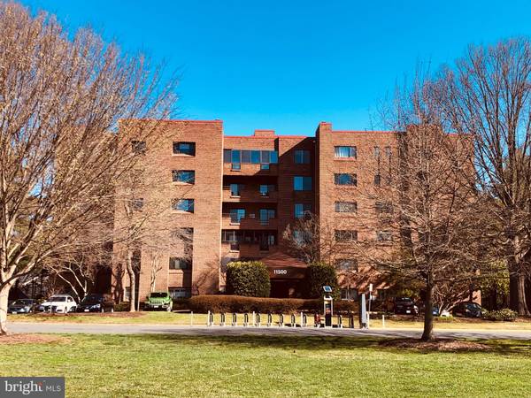 11500 FAIRWAY DR #204, Reston, VA 20190