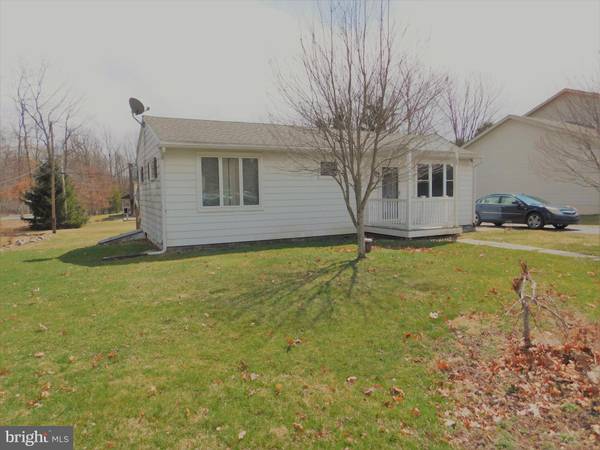 10 LORRAINE ST, Tamaqua, PA 18252