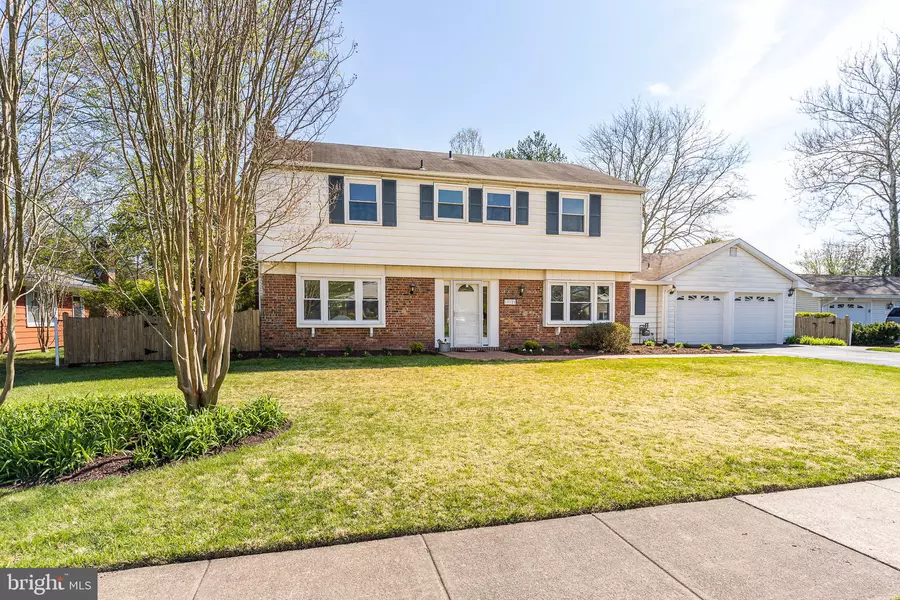 13121 MEMORY LN, Fairfax, VA 22033