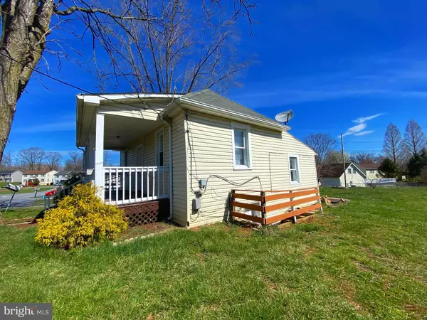 Ranson, WV 25438,704 N MARSHALL ST