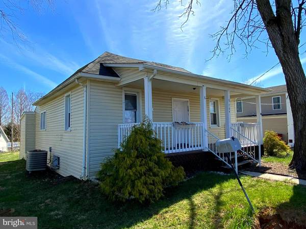 704 N MARSHALL ST, Ranson, WV 25438