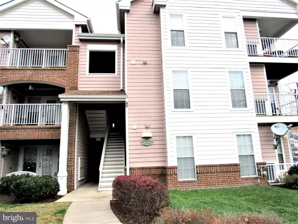 Ashburn, VA 20147,20991 TIMBER RIDGE TER #102