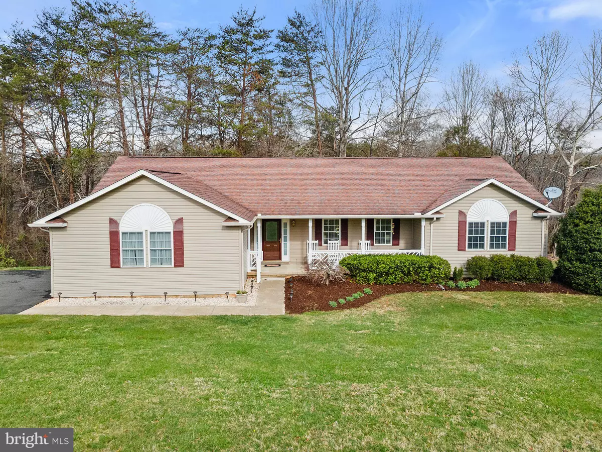 Madison, VA 22727,104 HALF PENNY LN