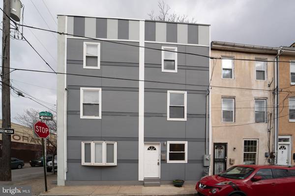 1557 N ORKNEY ST, Philadelphia, PA 19122