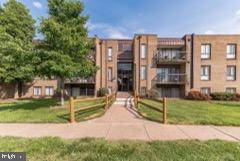 7599 GALES CT #202, Manassas, VA 20109