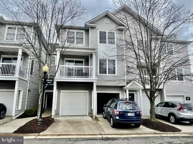 4600 SUPERIOR SQ, Fairfax, VA 22033