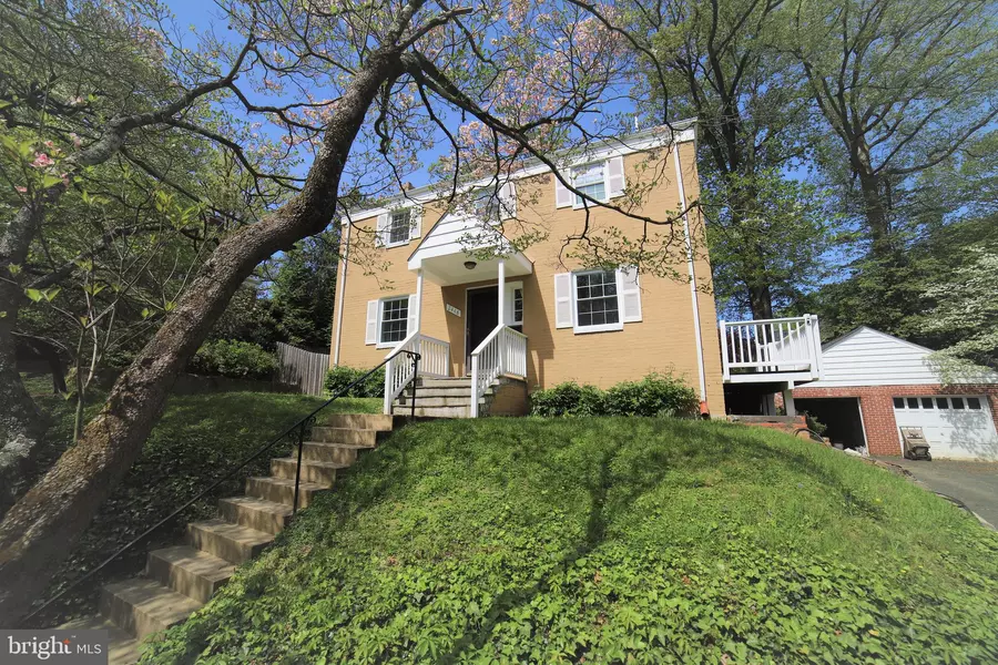 2448 N UTAH ST, Arlington, VA 22207