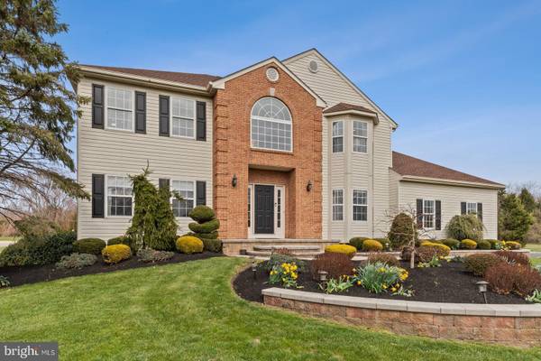 8 BABBITT WAY, Allentown, NJ 08501