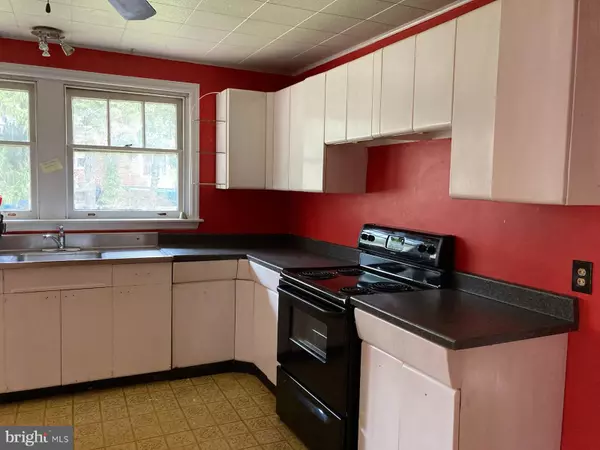 Lansdale, PA 19446,40 CHURCH RD