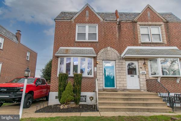 7656 BURHOLME AVE, Philadelphia, PA 19111