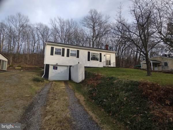 182 OLD ROUTE 26, Everett, PA 15537