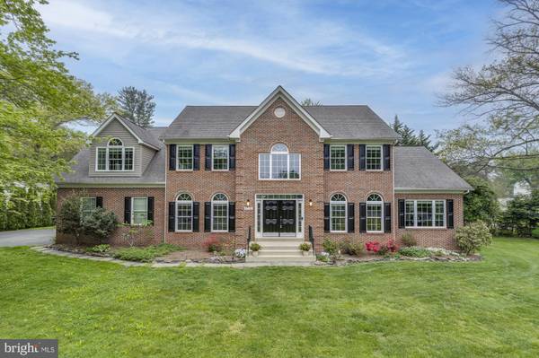 9700 FLINT HILL CT, Vienna, VA 22181