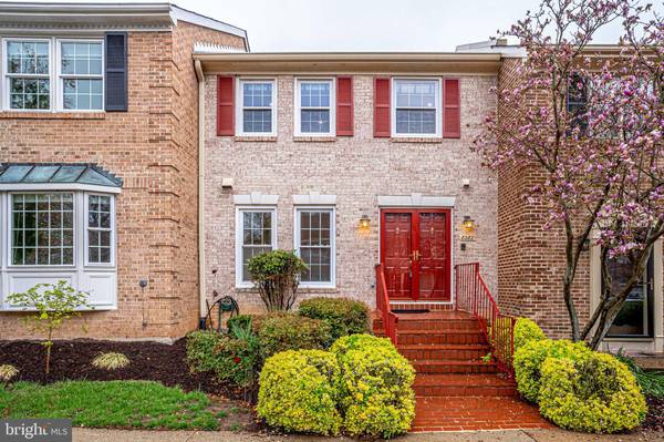 Alexandria, VA 22306,8282 CLIFTON FARM CT