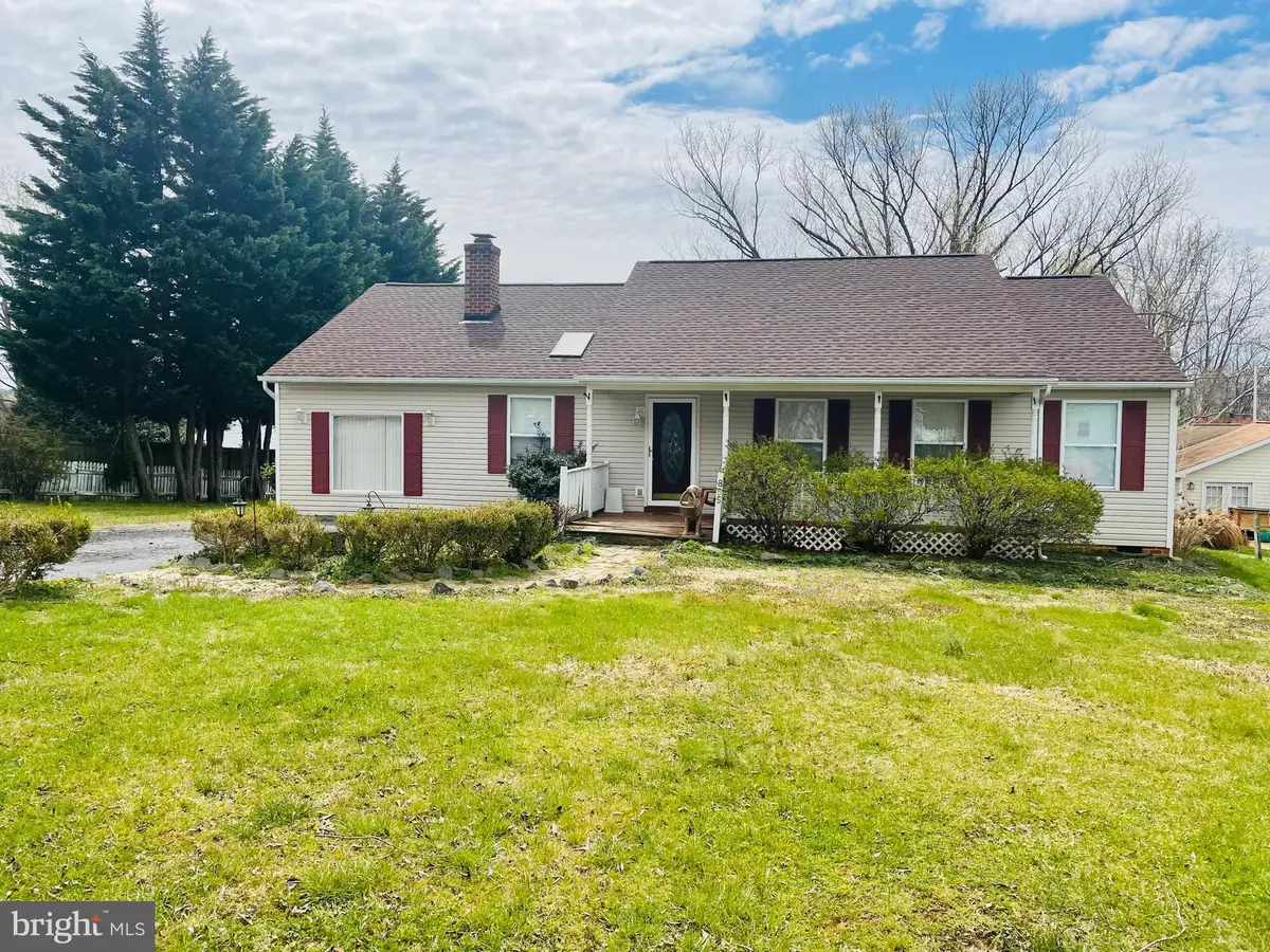 Culpeper, VA 22701,855 3RD ST