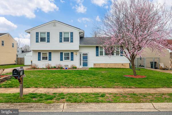 19 NOBLE CT, Newark, DE 19713