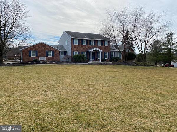 3158 WENTLING SCHOOLHOUSE RD, East Greenville, PA 18041