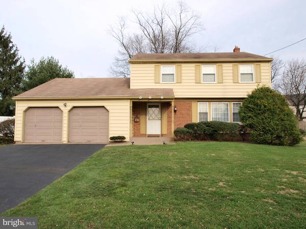 25 WAGON LN, Cherry Hill, NJ 08002