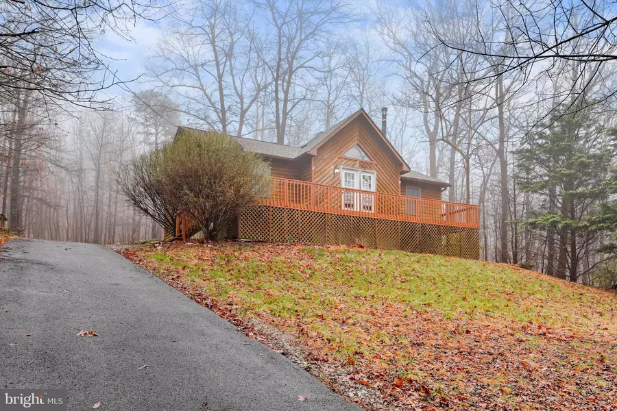 856 SKYLINE TRL, Harpers Ferry, WV 25425