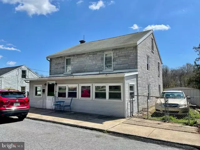 Birdsboro, PA 19508,725 WINDSOR ST