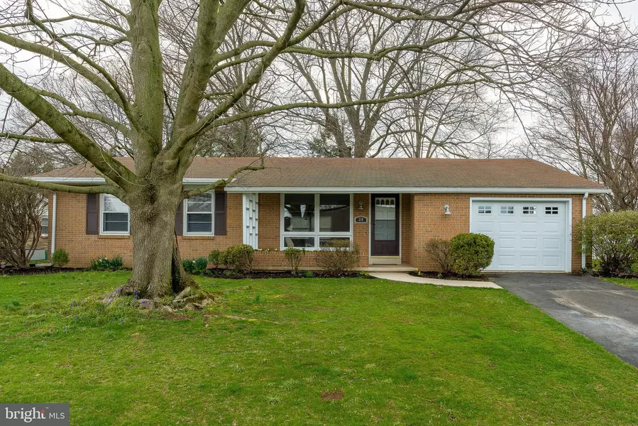 310 BALMER RD, Lititz, PA 17543