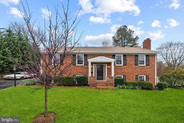 8808 PEABODY ST, Manassas, VA 20110