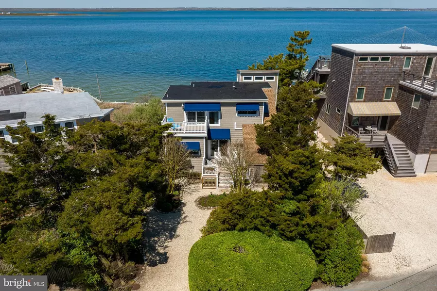 8204 BAY TER, Harvey Cedars, NJ 08008