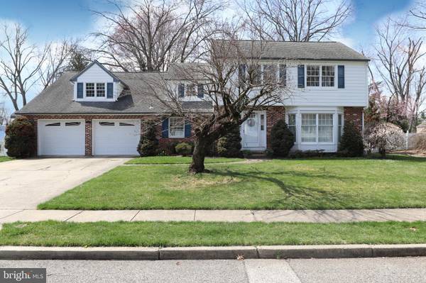 112 PINE VALLEY RD, Delran, NJ 08075