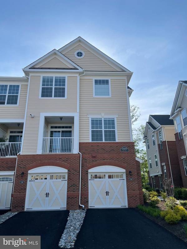 23275 MILLTOWN KNOLL SQ #116, Ashburn, VA 20148