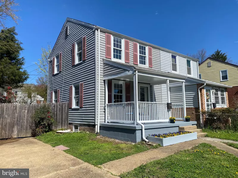 5924 WILLIAMSBURG RD, Alexandria, VA 22303