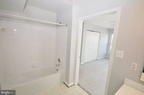 Alexandria, VA 22306,7502-A CALDERON CT #265