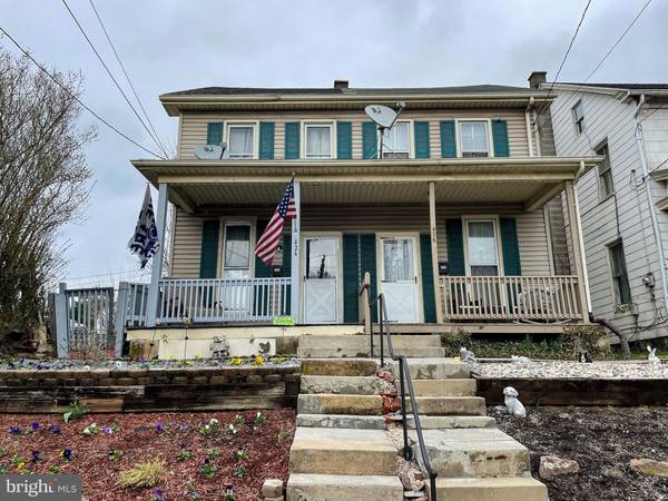 424 E MAIN ST, Ephrata, PA 17522