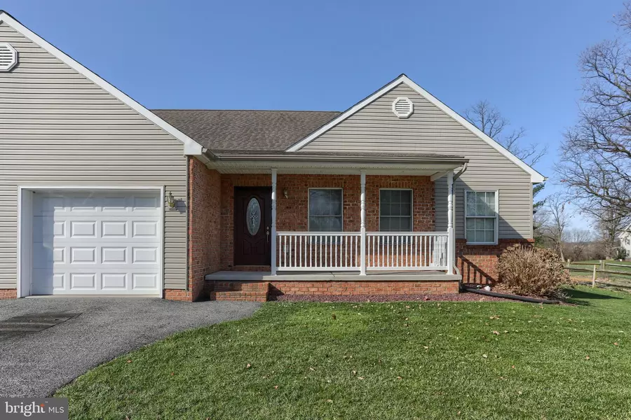 240 ANCHOR RD, Elizabethtown, PA 17022