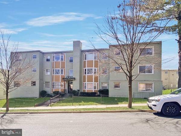 2835 GAINESVILLE ST SE #102, Washington, DC 20020