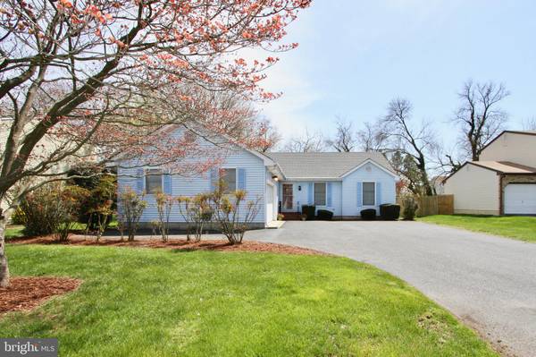 26 CLYMER CIR, Dover, DE 19901