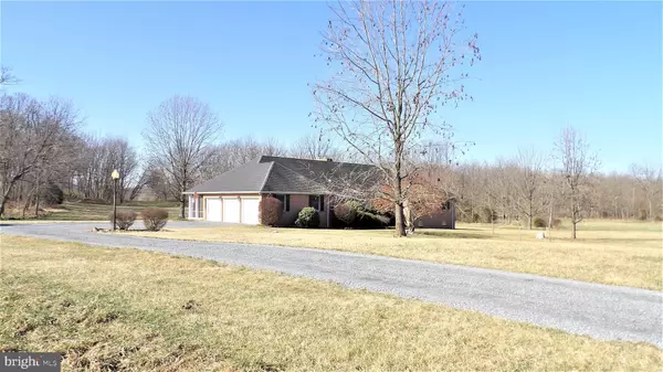 45 FOX MEADOW LN, Summit Point, WV 25446