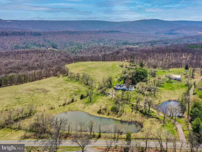 1401 CARPERS PIKE, Gore, VA 22637