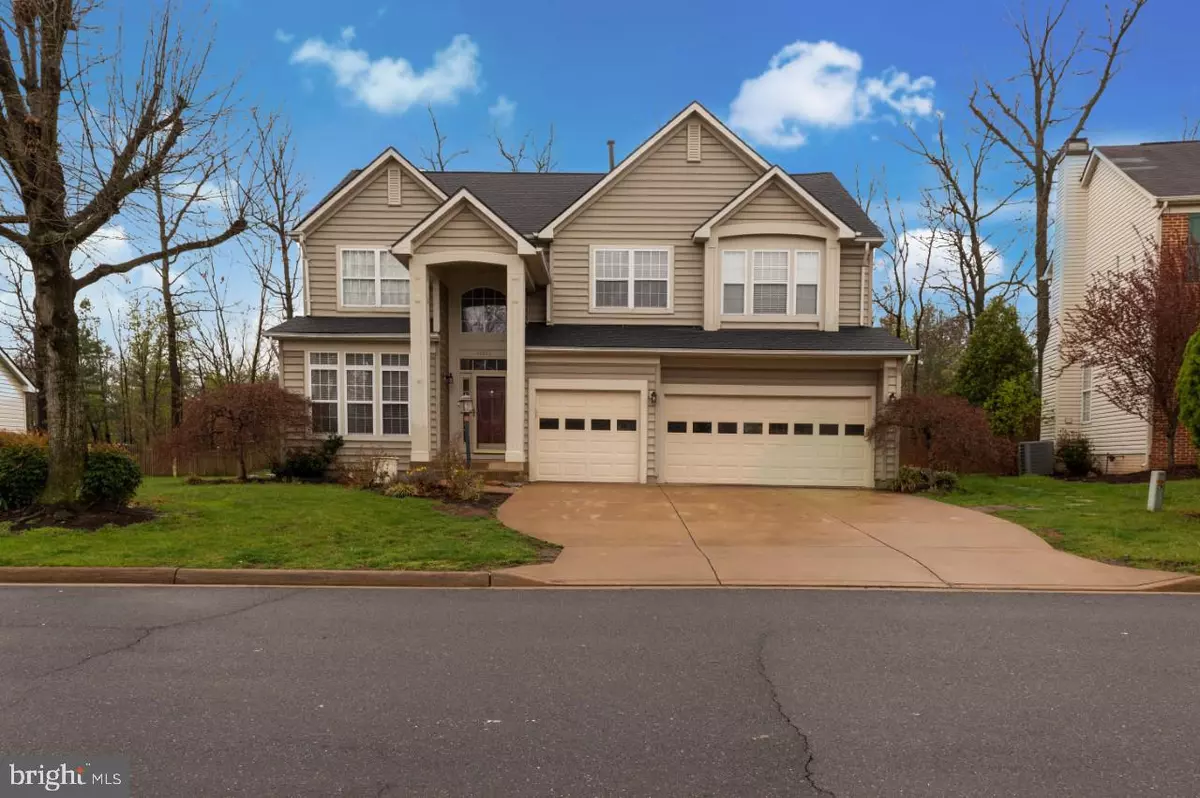 Ashburn, VA 20147,43913 FELICITY PL