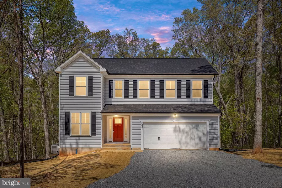 5221 WYNDEMERE CIR, Mineral, VA 23117