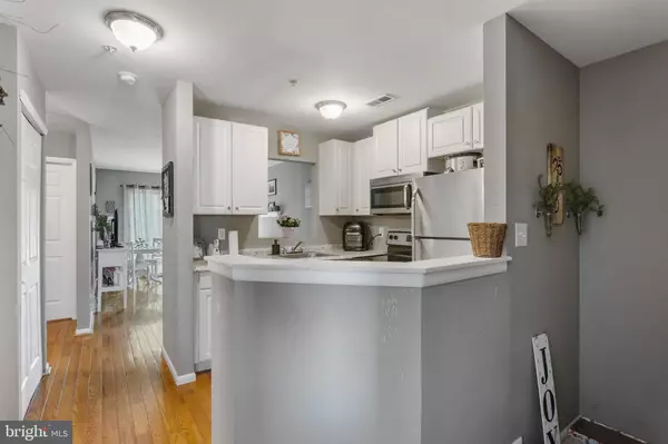 Delran, NJ 08075,63 FOXGLOVE DR