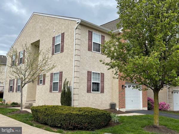 101 RIVERSIDE DR, Red Hill, PA 18076