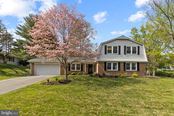 2821 BLUE SPRUCE LN, Silver Spring, MD 20906