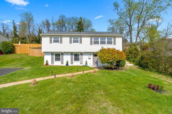 6515 CARRIAGE DR, Alexandria, VA 22310