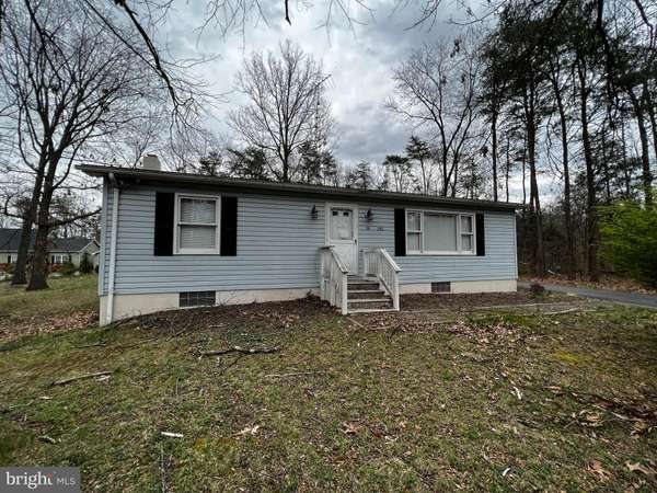 281 CHOPWOOD DR. DR, Inwood, WV 25428