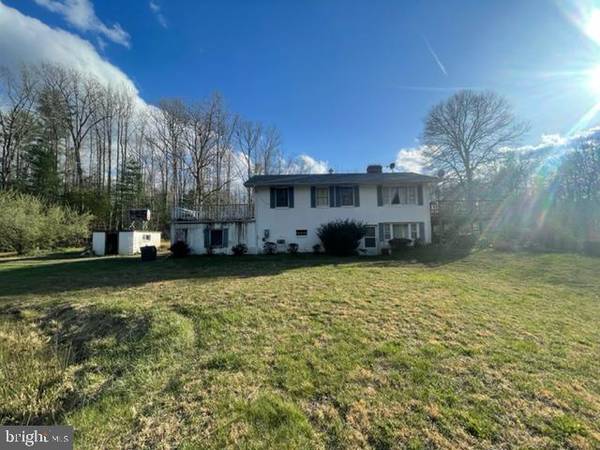 10560 HIDDEN LAKE LN, Rixeyville, VA 22737