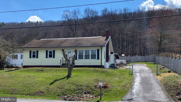 1086 TREVORTON RD, Coal Township, PA 17866