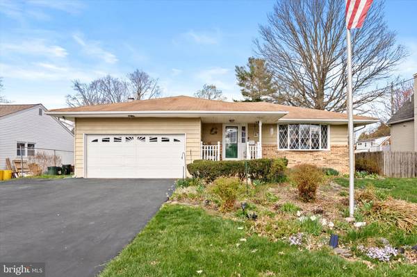 207 SHADY LN, Hamilton, NJ 08619