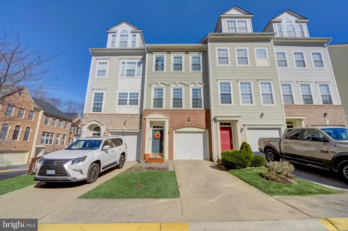 Alexandria, VA 22312,5303 ARAPAHO LN