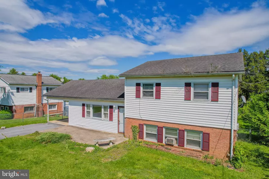 172 BELVEDERE DR, Charles Town, WV 25414