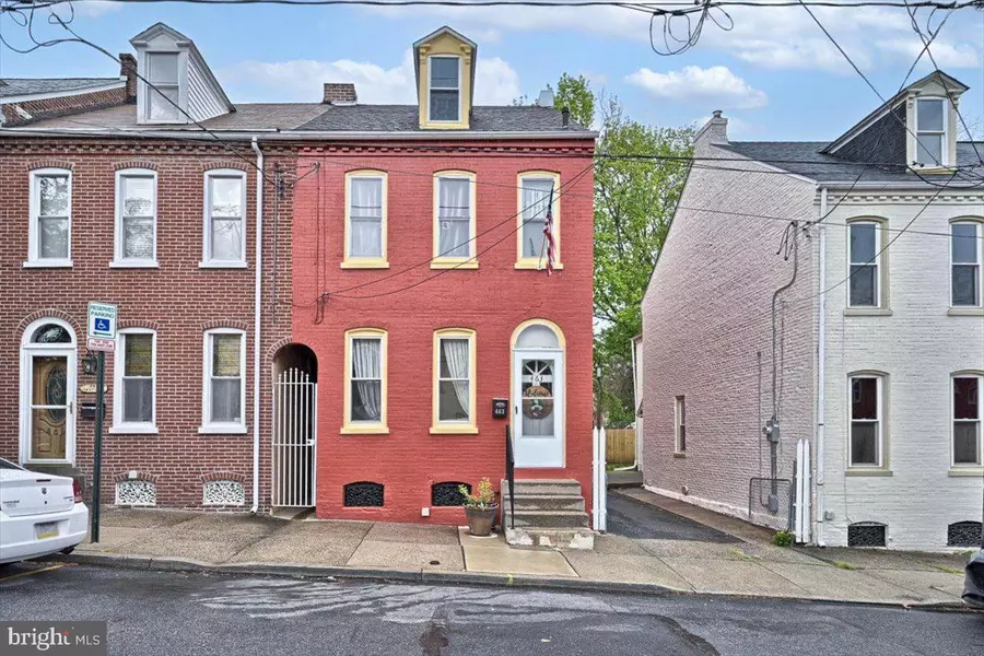 463 S PLUM ST, Lancaster, PA 17602